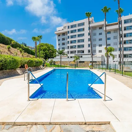 Cubo's Vega & Parking Apartmán *