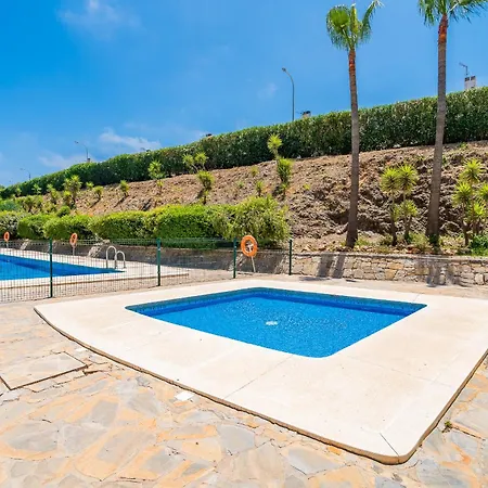 Cubo's Vega & Parking * Fuengirola